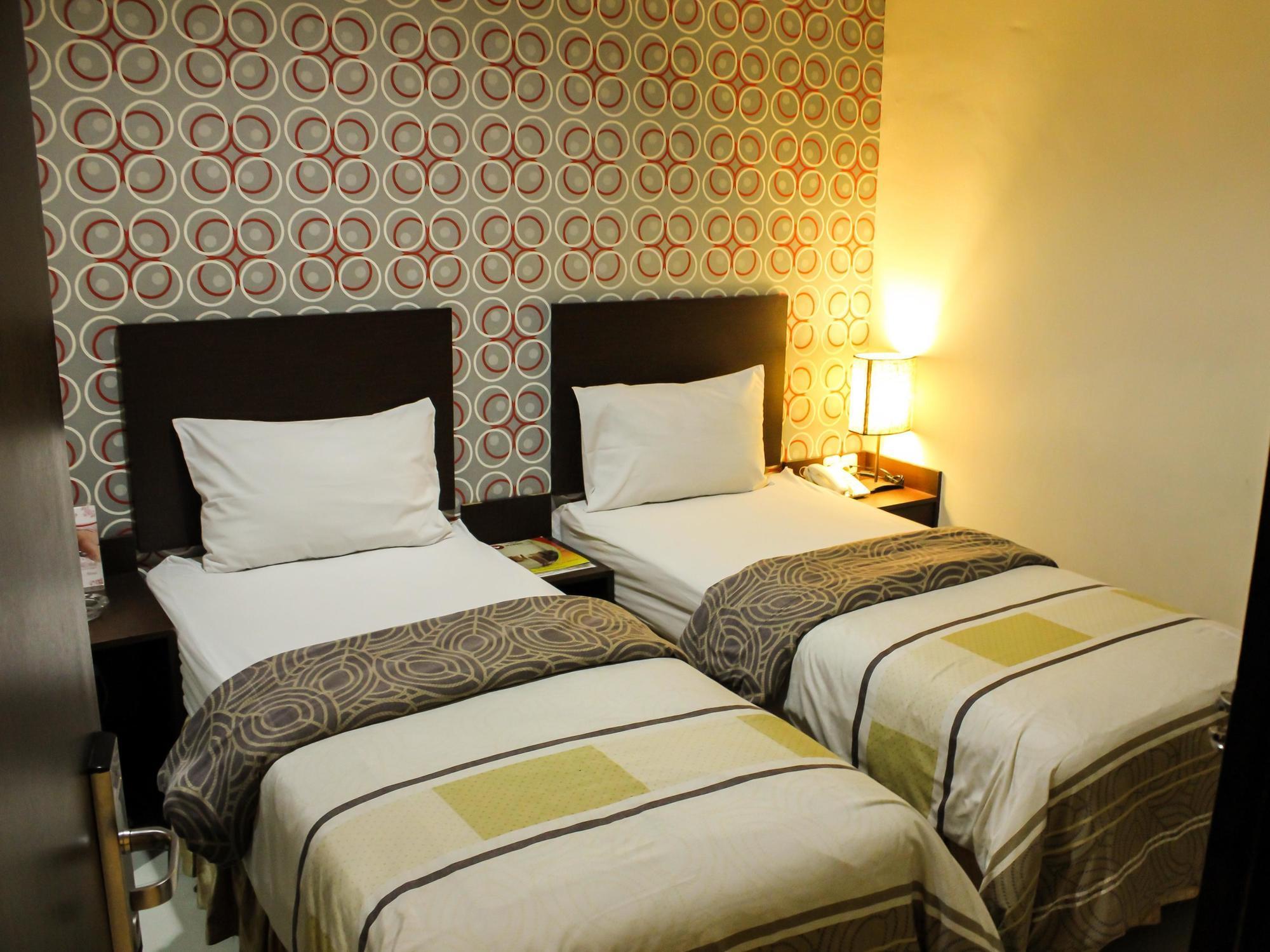 Vindhika Hotel Makassar Kültér fotó